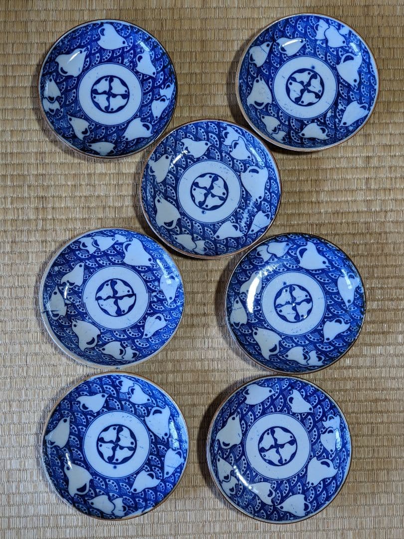 ♦明治時代 古伊万里 染付波千鳥 青海波文 中皿 コレクション骨董品アンティーク