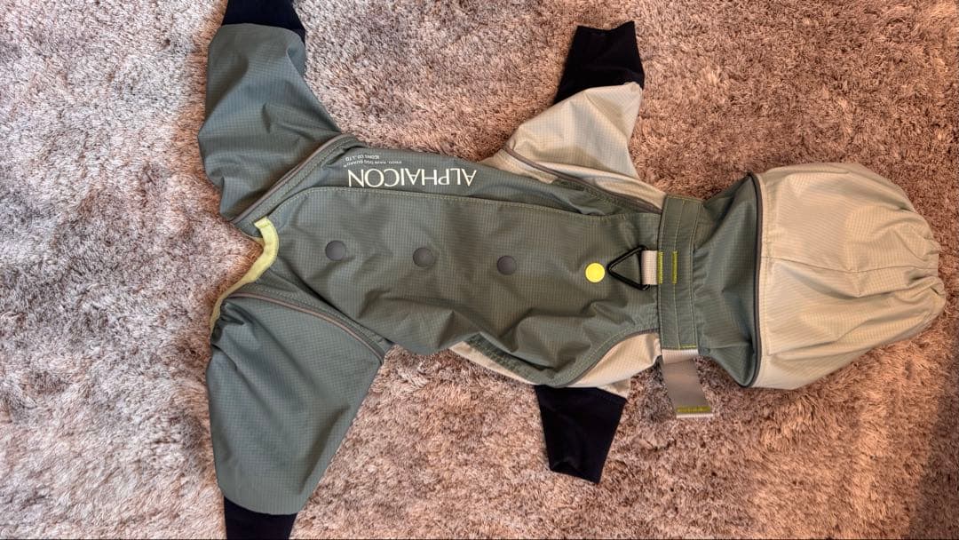 アルファアイコレインドッグガード Sサイズ