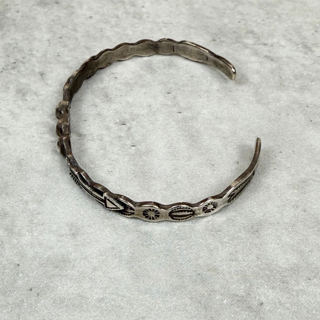 Arrow Novelty ヴィンテージ シルバーバングル vt VINTAGE