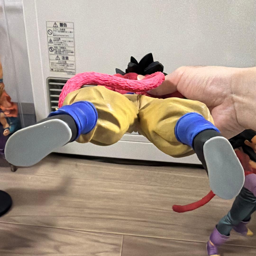 ドラゴンボールフィギュア　一番くじ　グレイテストサイヤン　ゴジータベジータ孫悟空