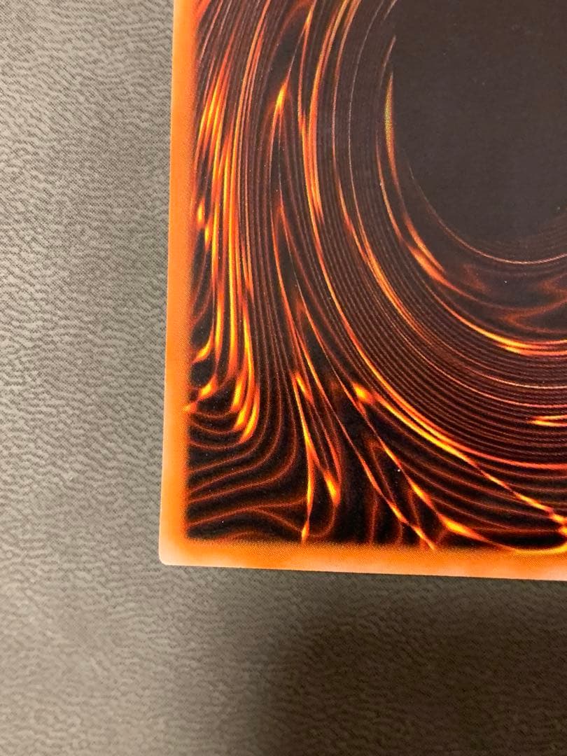 遊戯王カード　ブラック・マジシャン LB-05