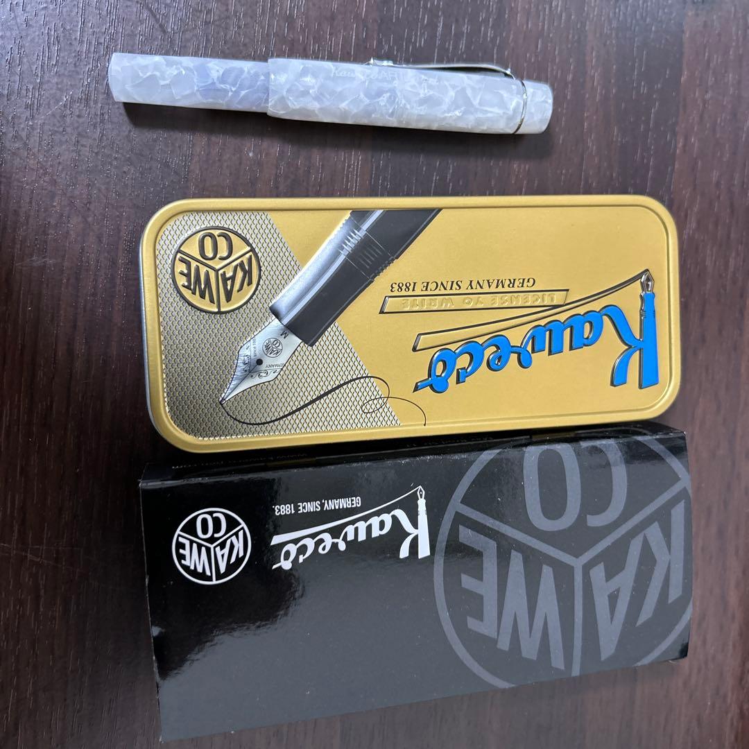 カヴェコアートスポーツミネラルホワイト