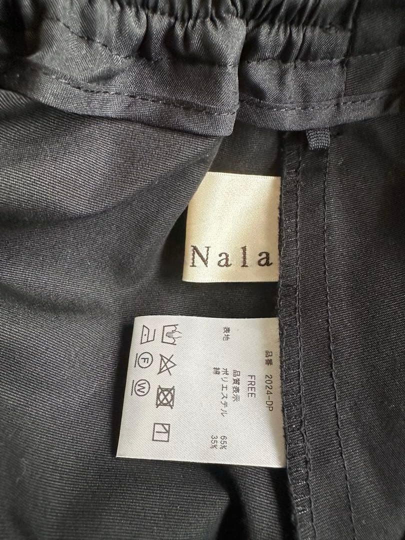 Nala ドレスパンツ　ブラック
