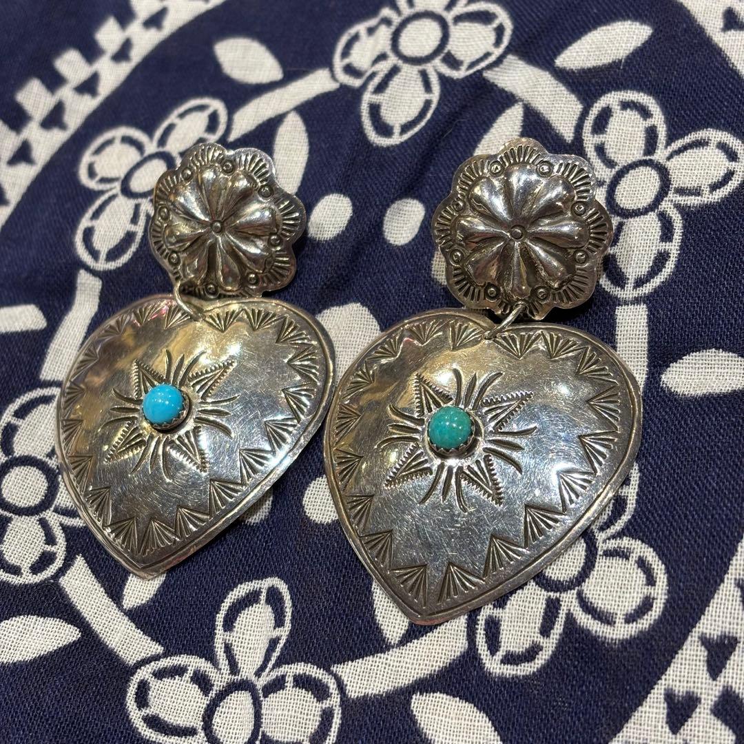 インディアンジュエリー　ターコイズ　コンチョ　ピアス　スタンプワーク　シルバー