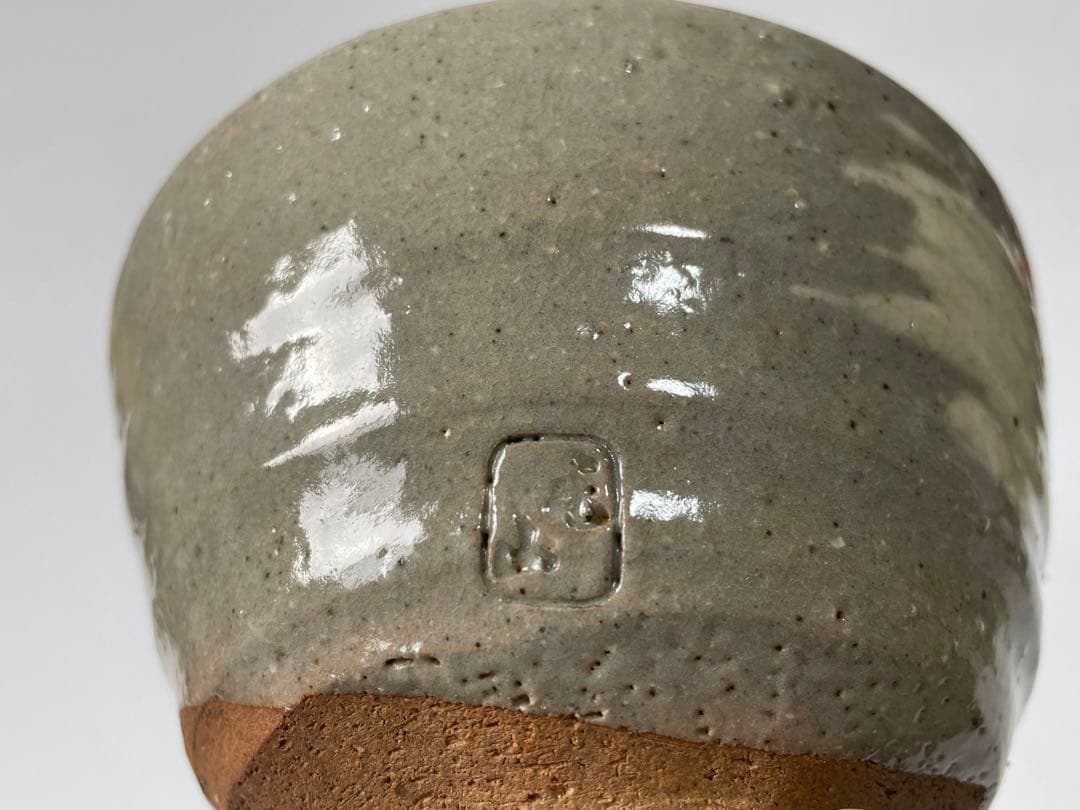 陶芸家　作家物　九代　長岡住右衛門　長岡空味 刷毛目茶碗　出雲　楽山焼　共箱