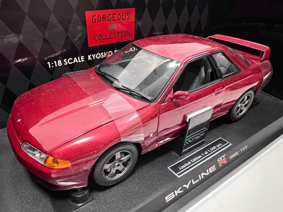 京商　1/18 1:18 R32 スカイラインGT-R ダイキャストモデル