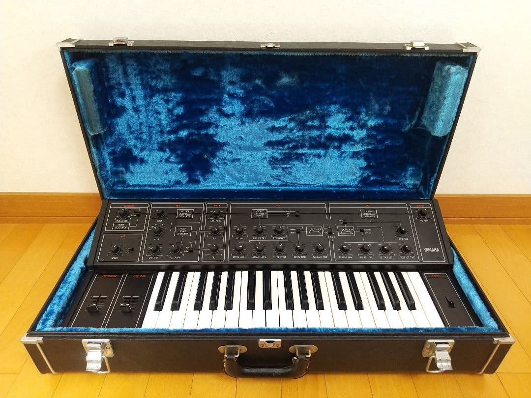 【廃盤】YAMAHA CS-10 アナログシンセサイザー ハードケース付属