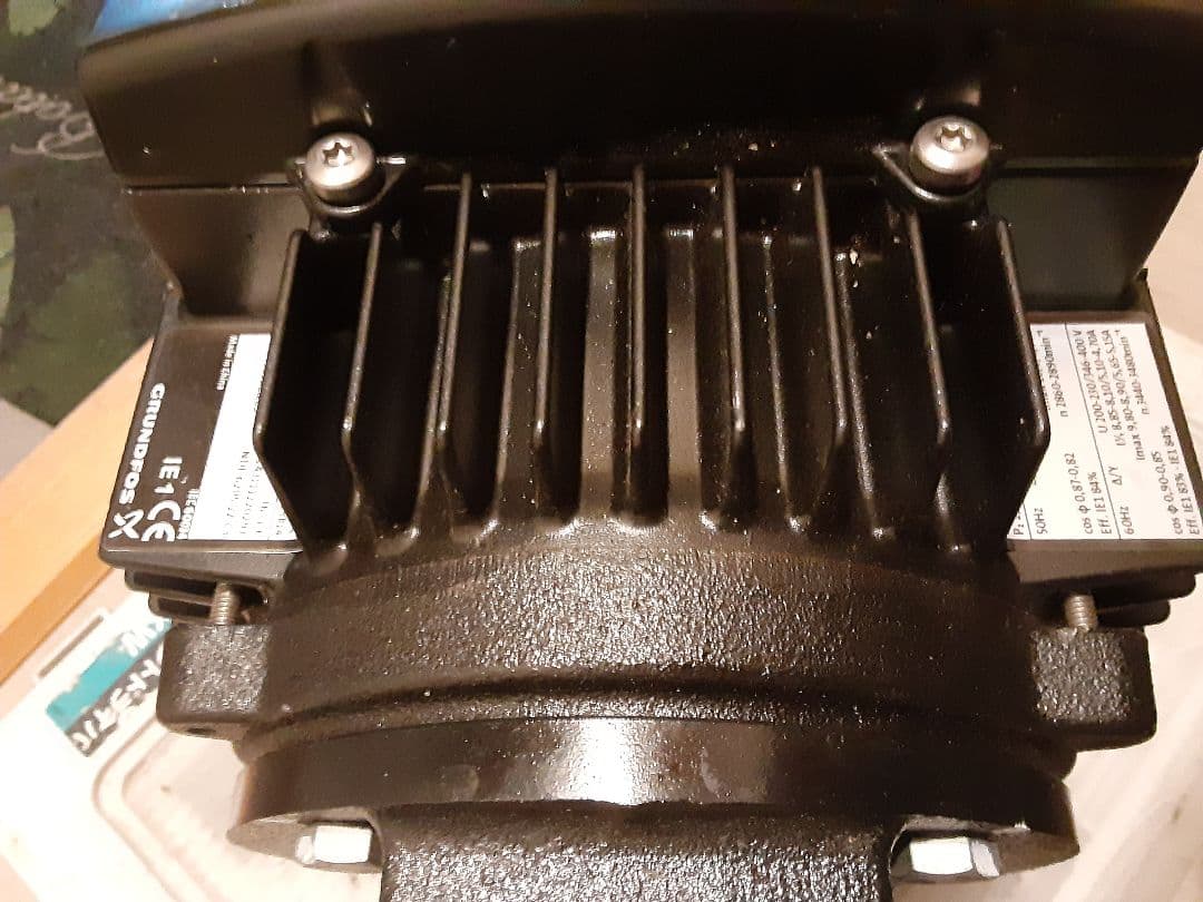 GRUNDFOS 8302型水中ポンプ