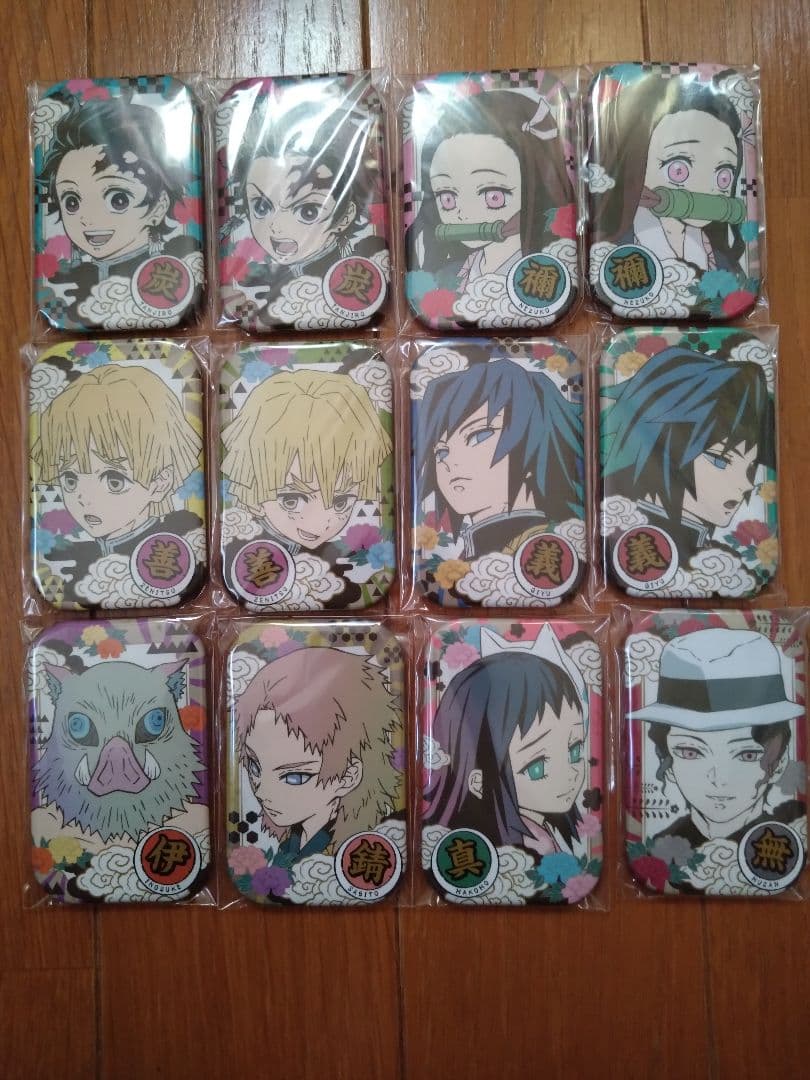 鬼滅の刃　まるかく缶バッジ　まとめ売り 12種セット
