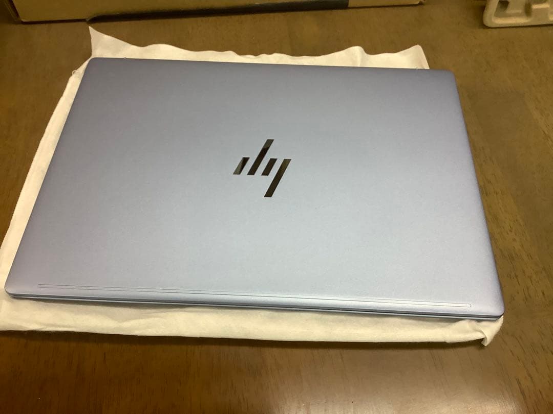 HP Pavilion Aero 13-bg0010AU （スカイブルー）C2