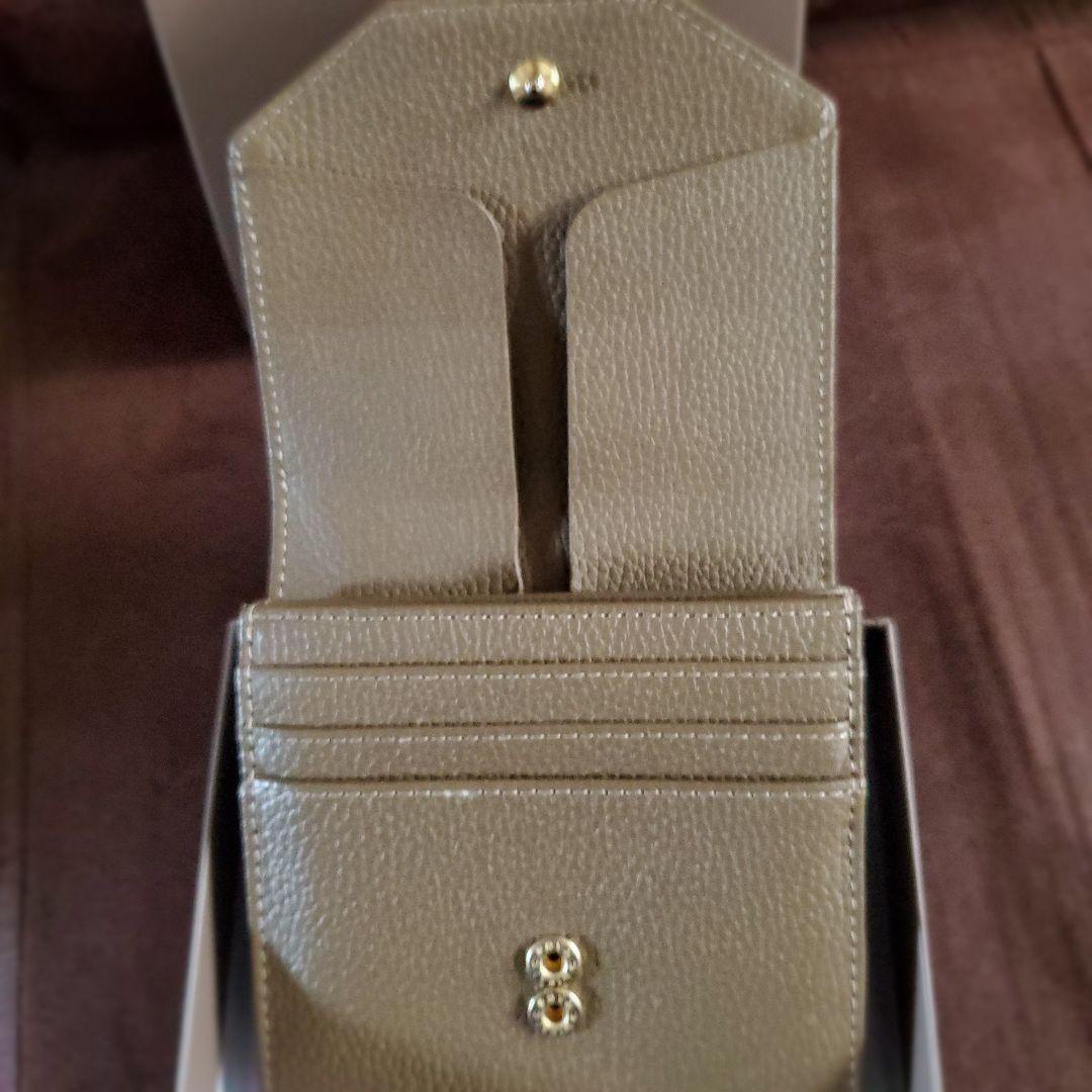 ATAO ゴールド 二つ折り財布