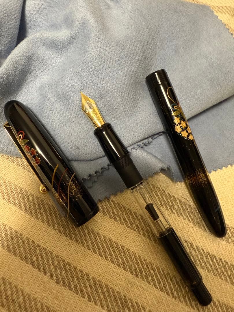 NAMIKI蒔絵万年筆、ユカリ薬玉