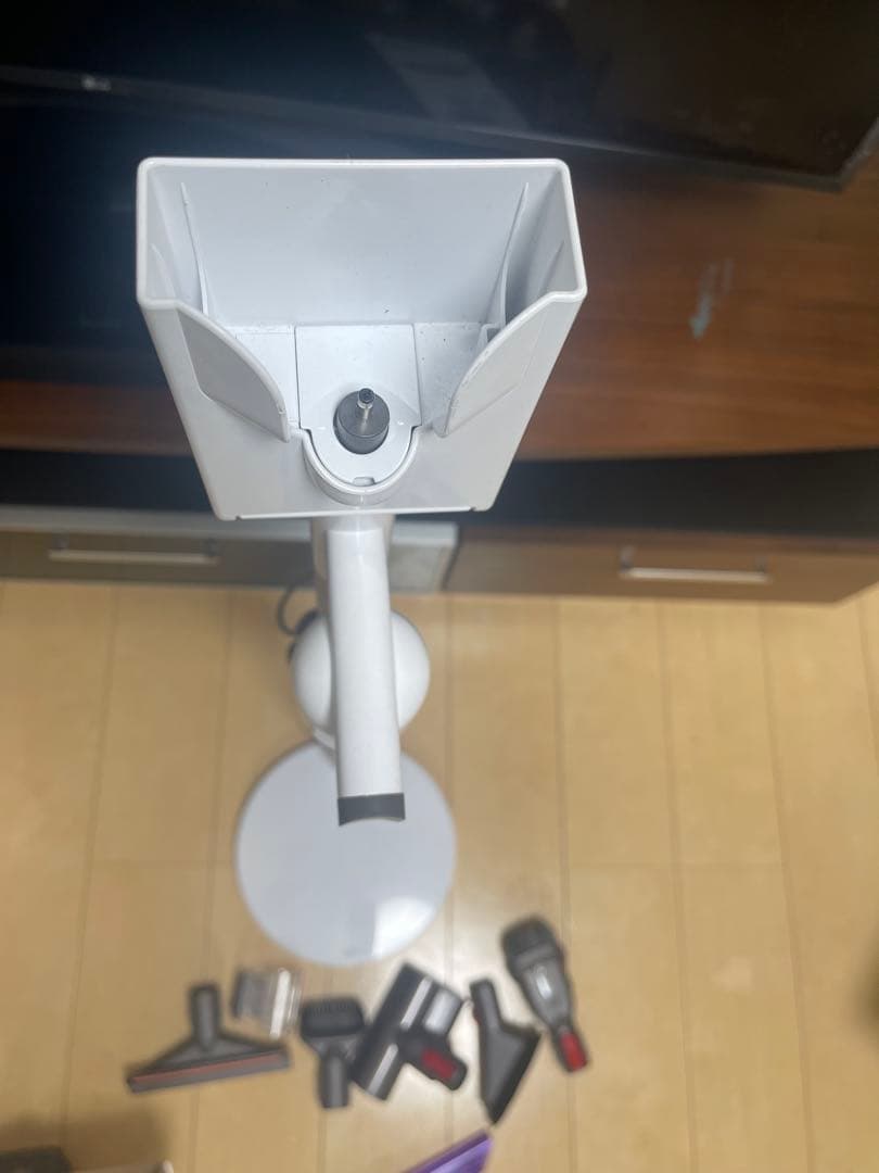 【美品】ダイソン digital slim SV18 スタンド付け