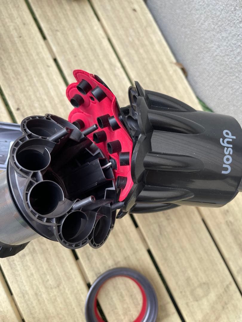 【美品】ダイソン digital slim SV18 スタンド付け