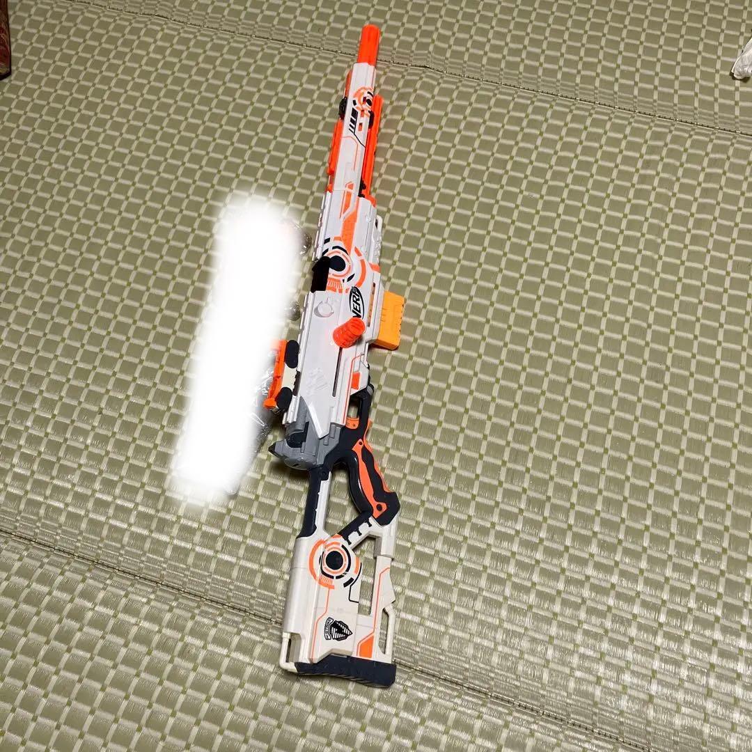 ナーフ　ロングストライク　ホワイトアウト