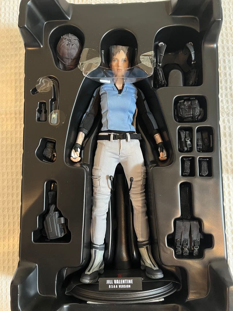 ホットトイズ バイオハザード5 フィギュア ジル・バレンタイン (BSAA版)