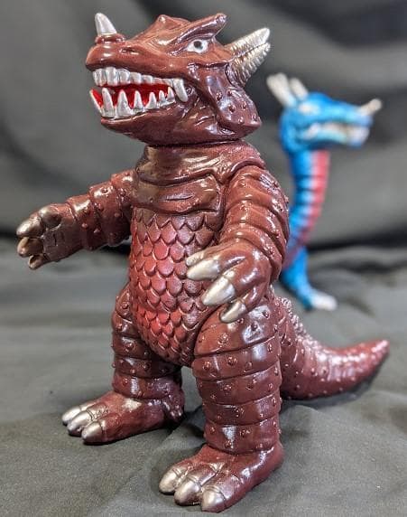 ゼロン＆ミドロン（マスダヤ復刻）「スペクトルマン」登場怪獣ソフビ２体セット