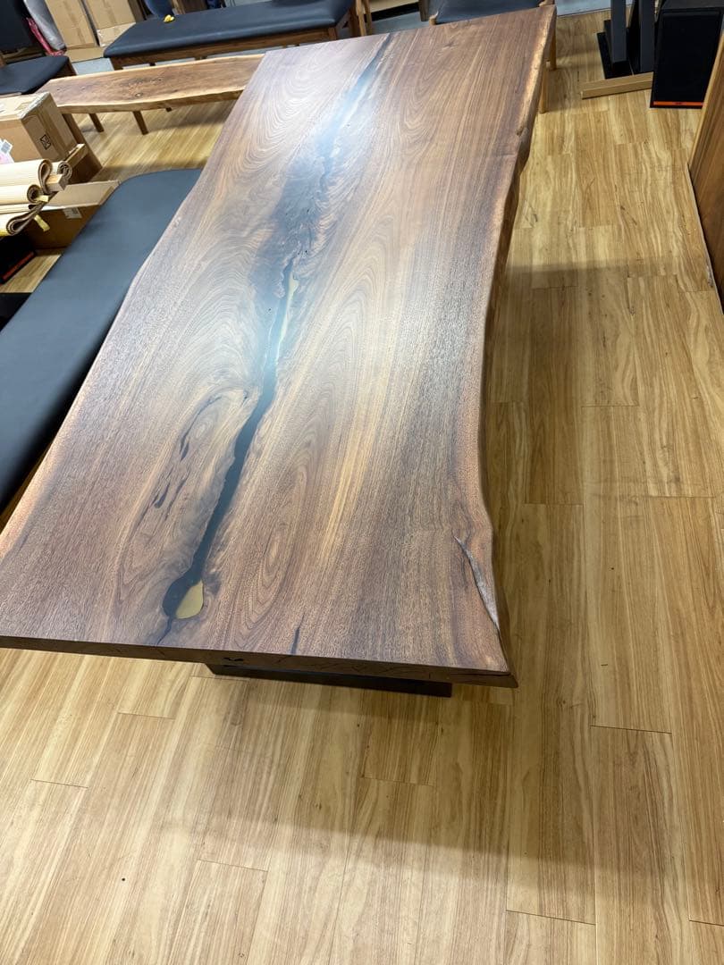 高級ウォールナット ダイニングテーブル 大型 無垢 一枚板