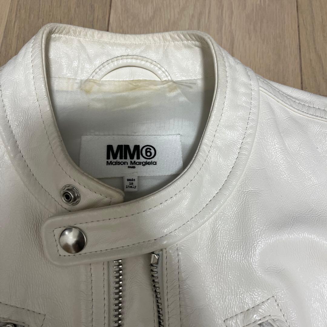 マルジェラ　ハの字ライダースジャケット2020年　mm6