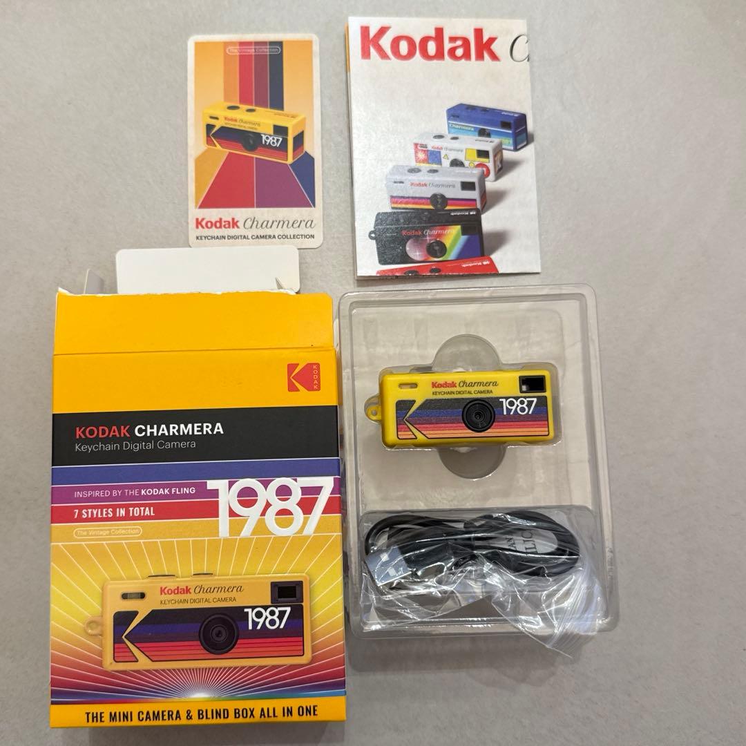 【新品】kodak charmera イエロー　デジタルカメラ　キーチェーン