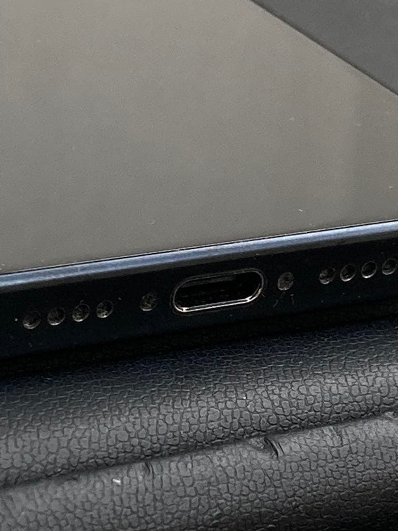 【極美品】Apple iPhone 15 ProMAX 256GB BT 箱付き