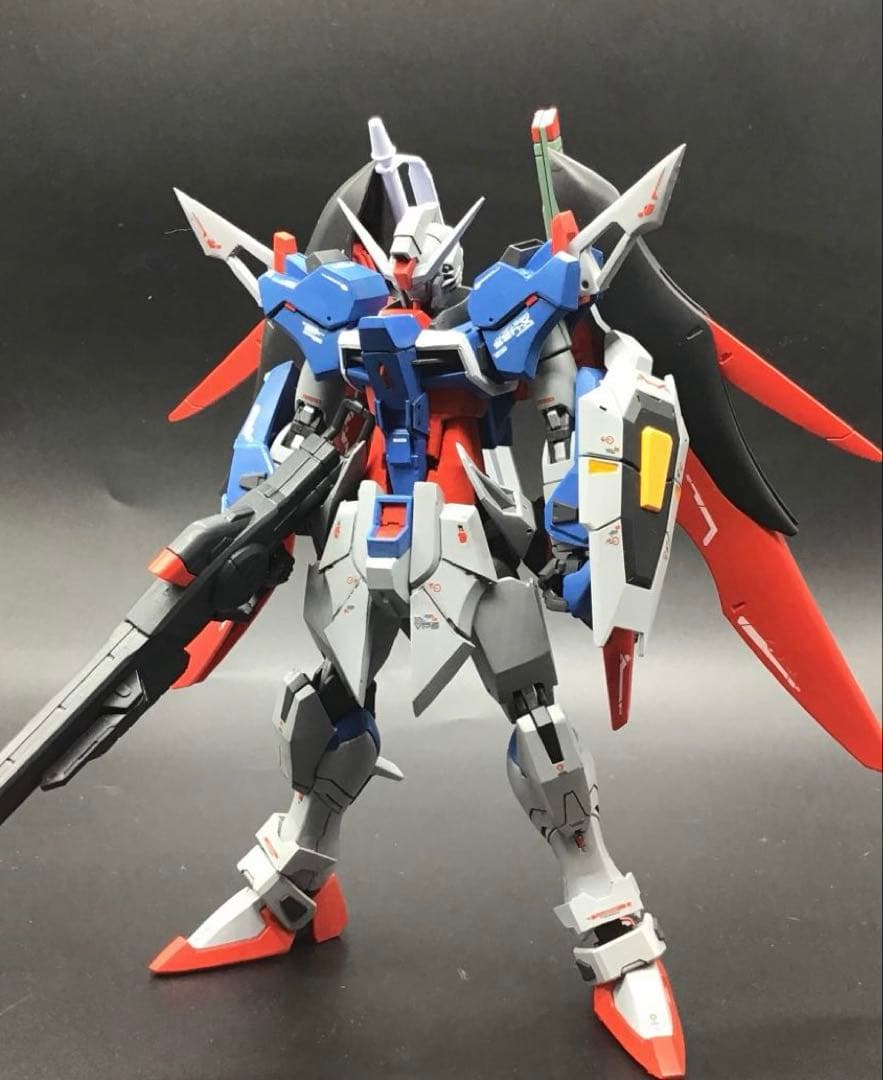 1/144 HG デスティニーガンダムspecⅡ 徹底改修全塗装完成品