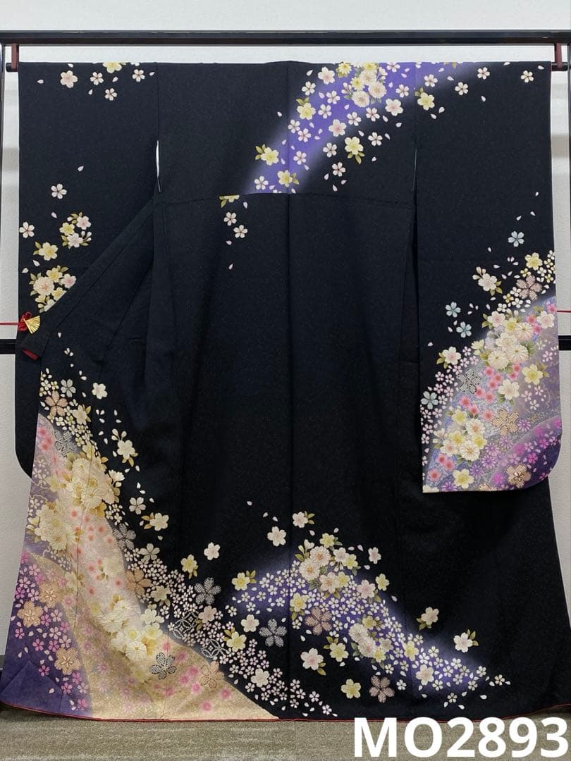 振袖 豪華 銀通し 絞り加工 グリッター 紋意匠 身丈163cm