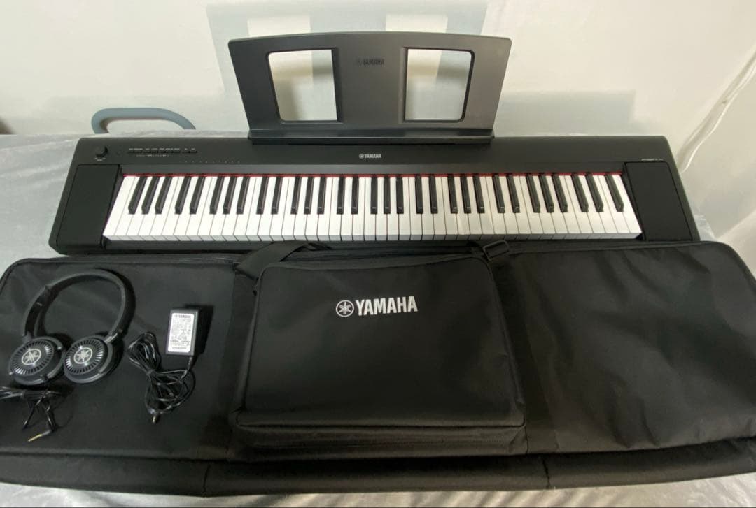 YAMAHA NP-35B 2025年製 （キーボードケース＋ヘッドホン付き）