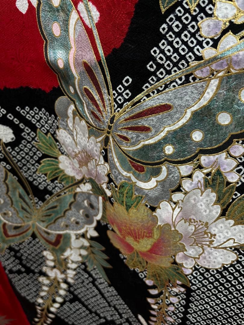 中古★振袖★仕立て上がり　NO.B10 赤色　絞り柄モダン　成人式　結婚式