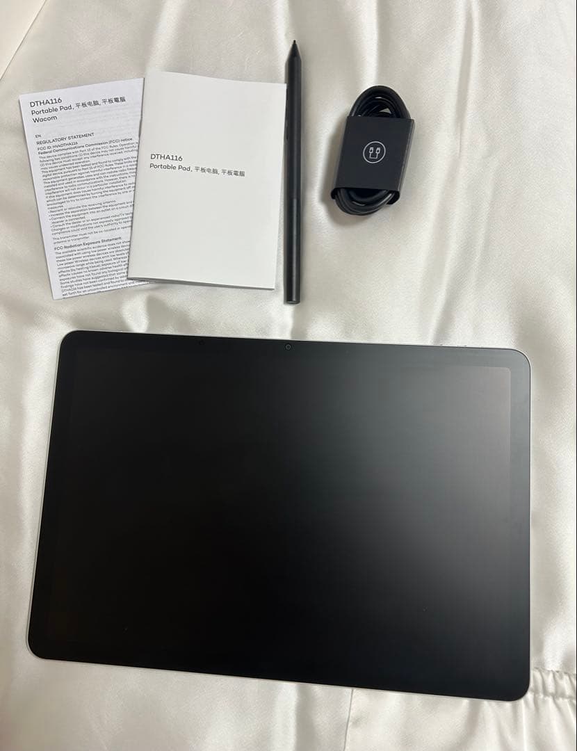 Wacom MovinkPad 11 モノグラフコラボペン付き