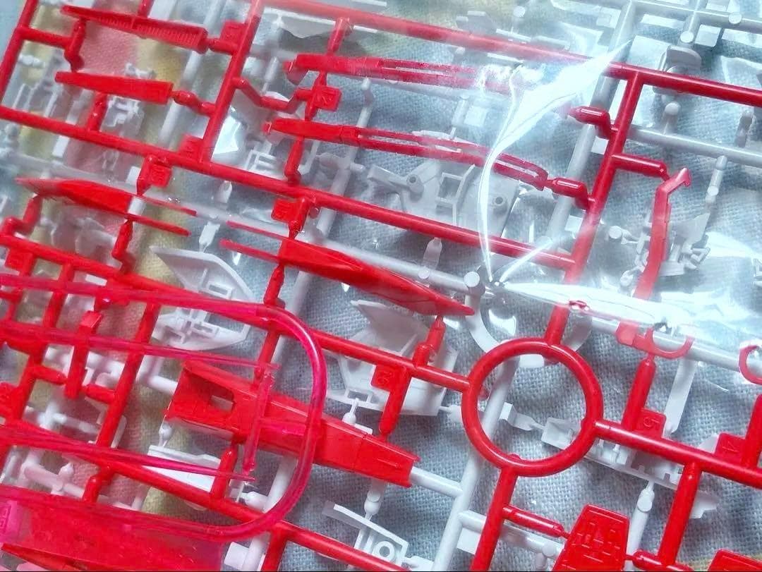 初版品 美品 赤バンダイ RG 1/144 Zガンダム リアルグレード 状態良好