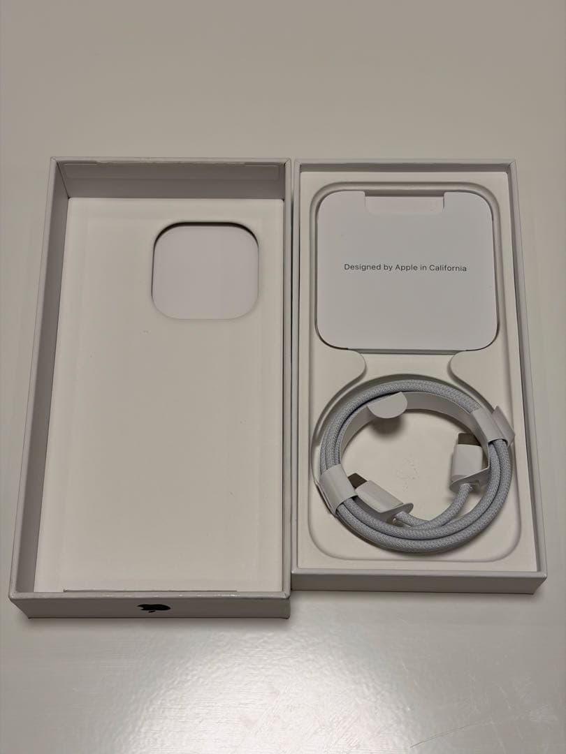 iPhone 15 Pro 512GB ブラック SIMフリー