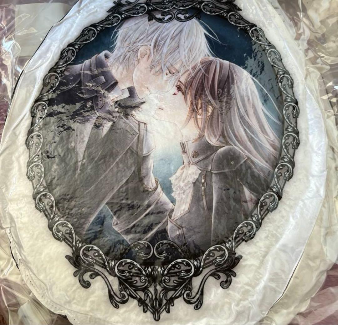 新品　ヴァンパイア騎士　クッション memories 零　優姫　枢