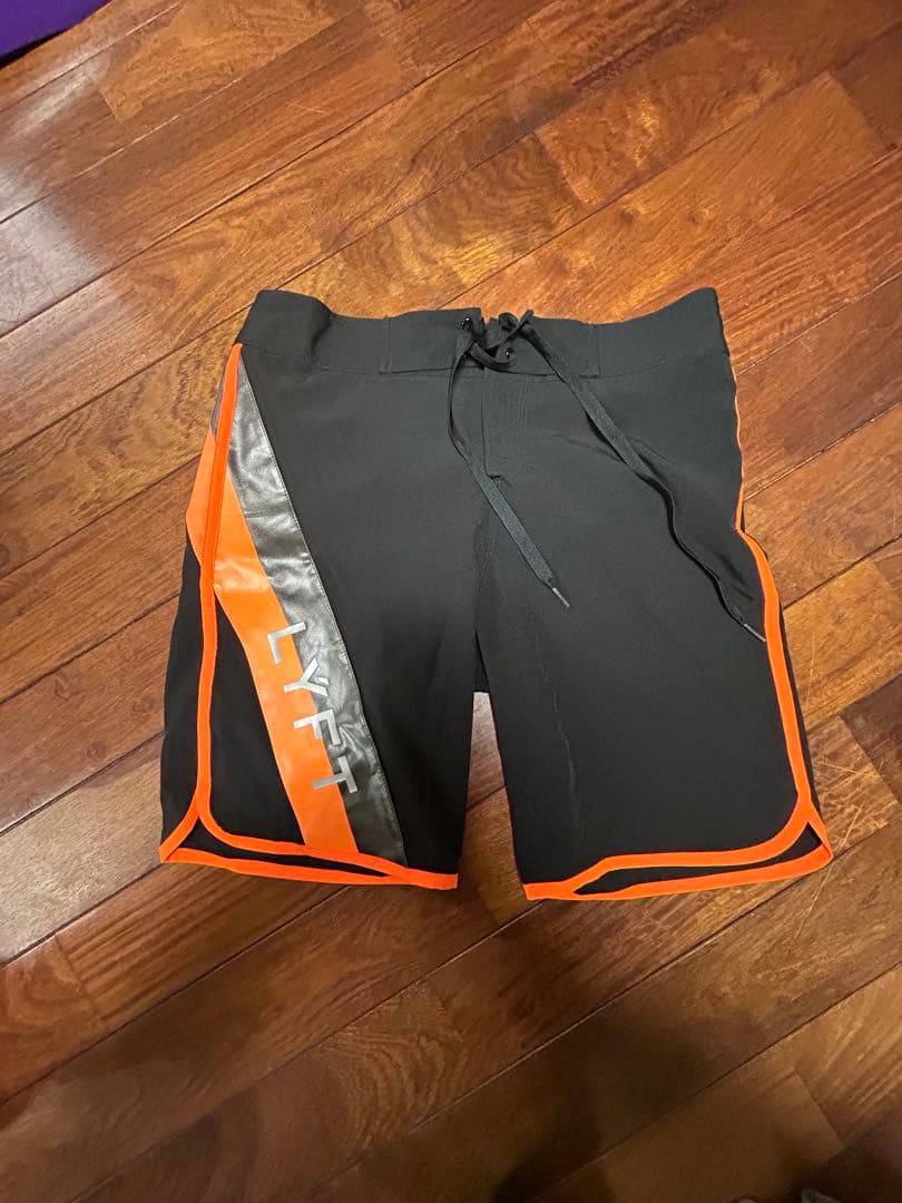 LYFT 水着 Mサイズ ブラック/オレンジ