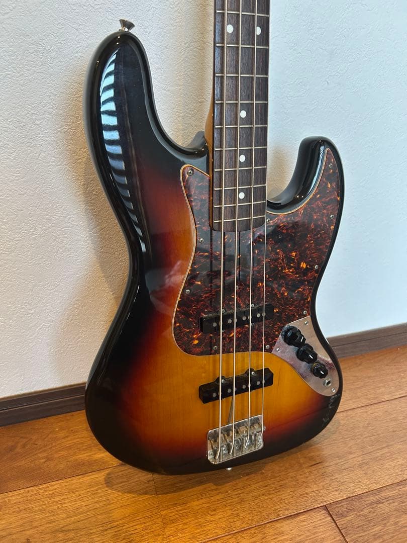 Fender JAZZ BASS エレキベース