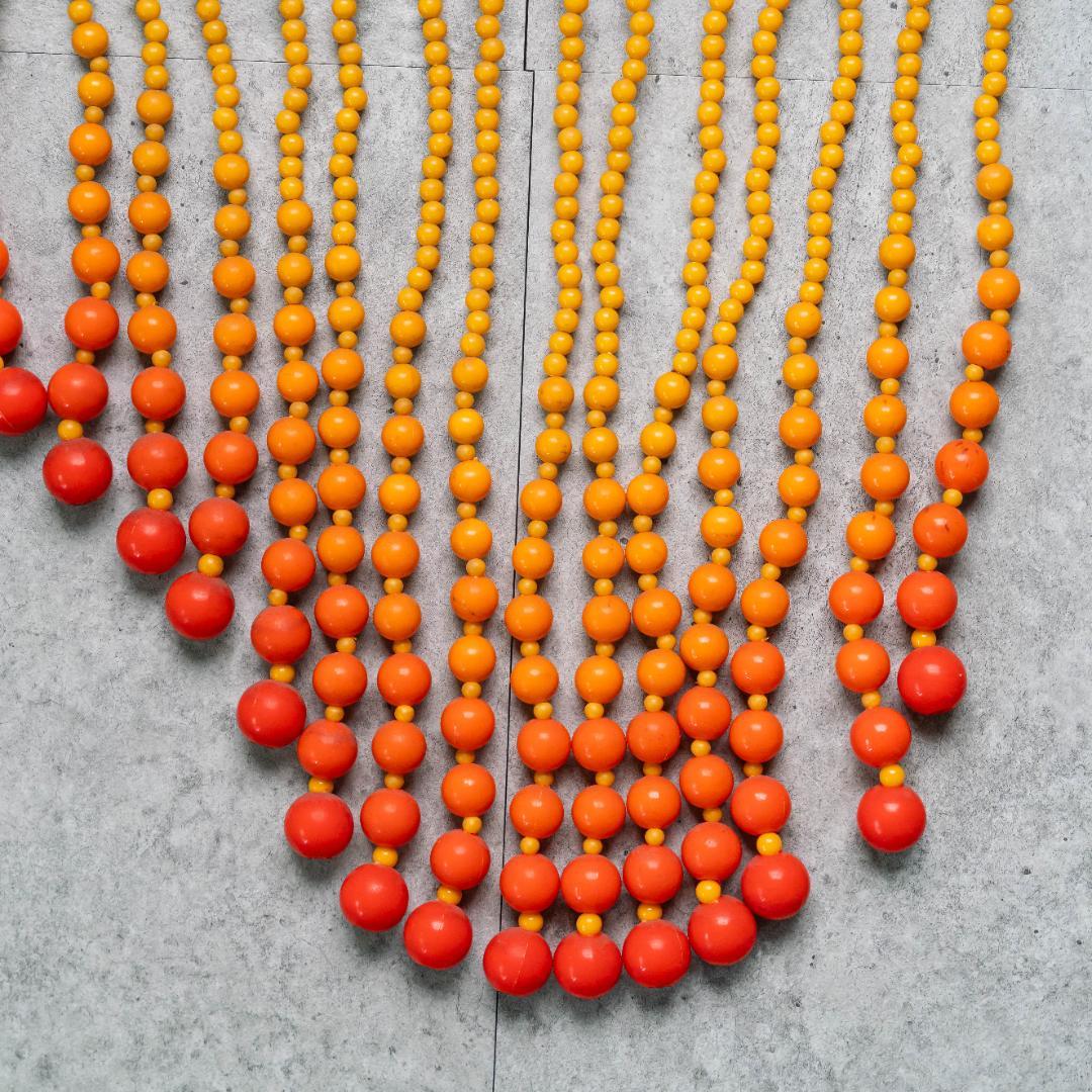 【＠KM】珠暖簾 のれん　ビーズカーテン　オレンジ　グラデーション