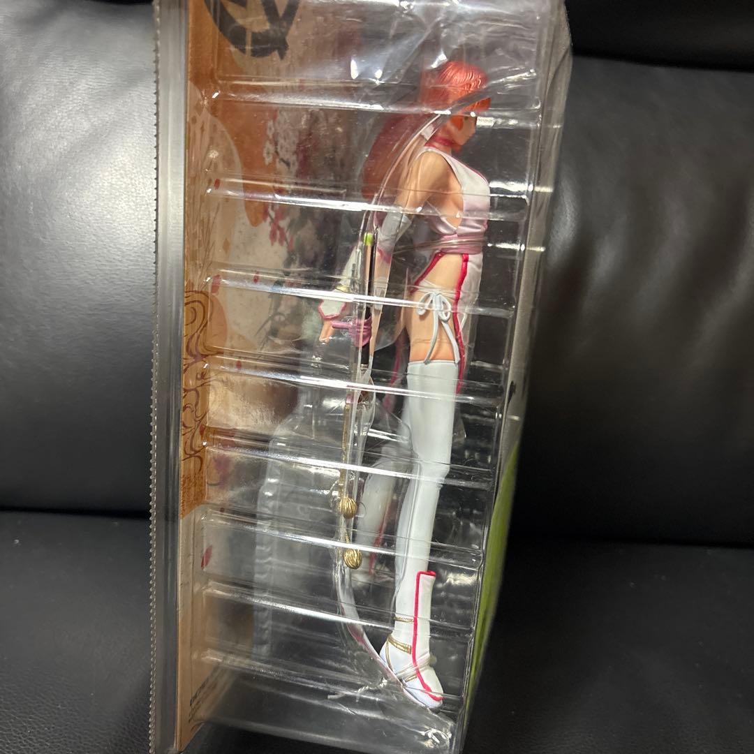 デットオアアライブ　霞/かすみ　フィギュア