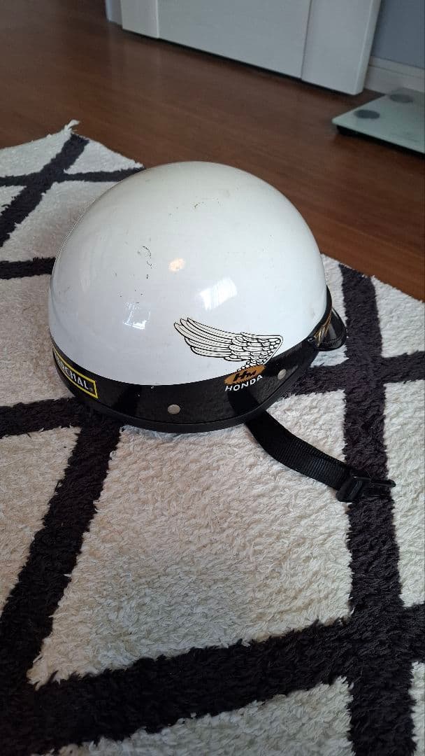 コミネ　ヘルメット　2005