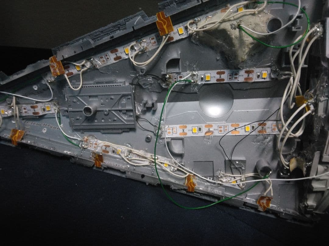 バンダイ スターデストロイヤー デススター塗装完成品