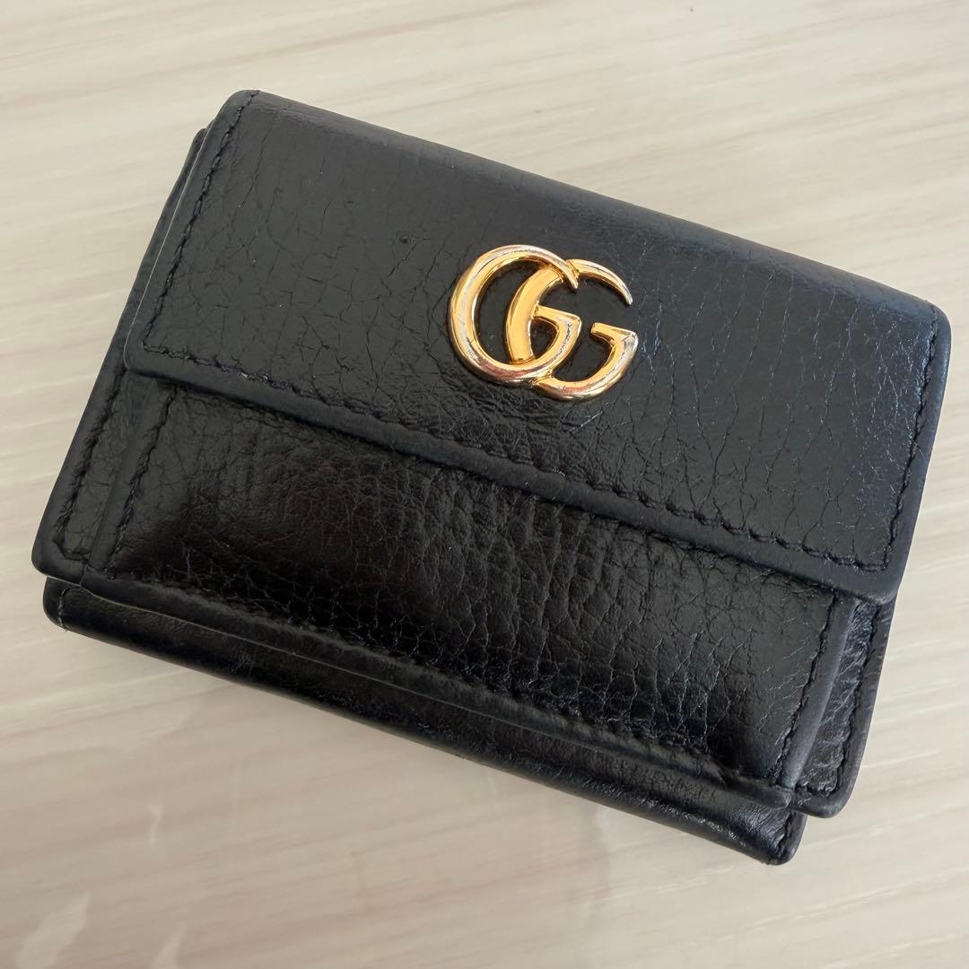 GUCCI ブラックレザー 三つ折り財布