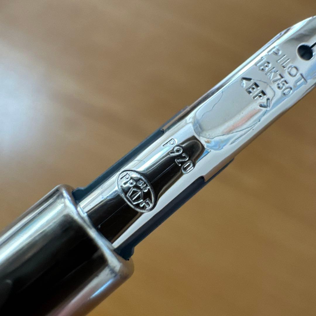 廃盤 PILOT パイロット Capless キャップレス 万年筆 木軸 EF