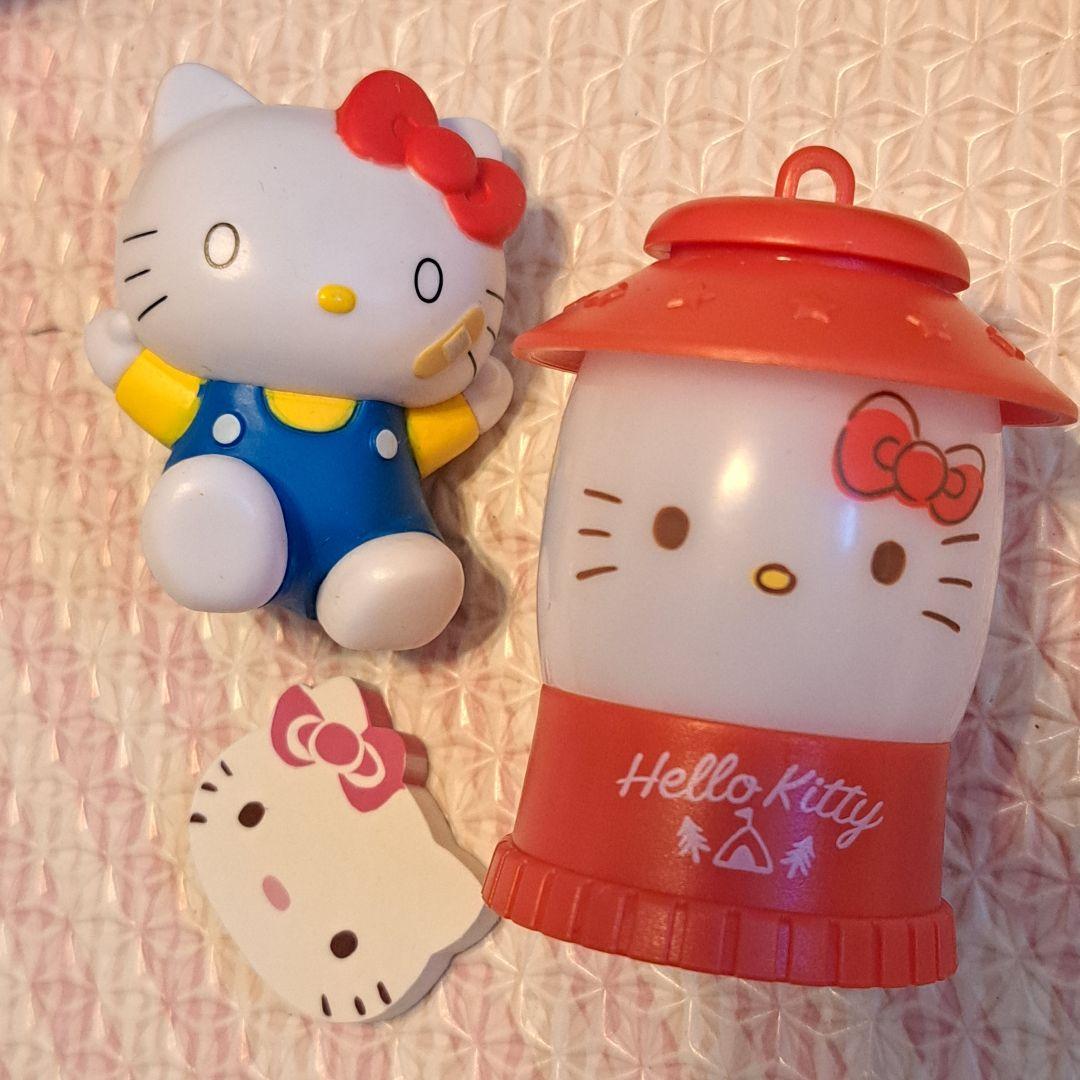 ハローキティグッズ色々まとめ売り タオル&キーホルダー&ハンカチ　セット