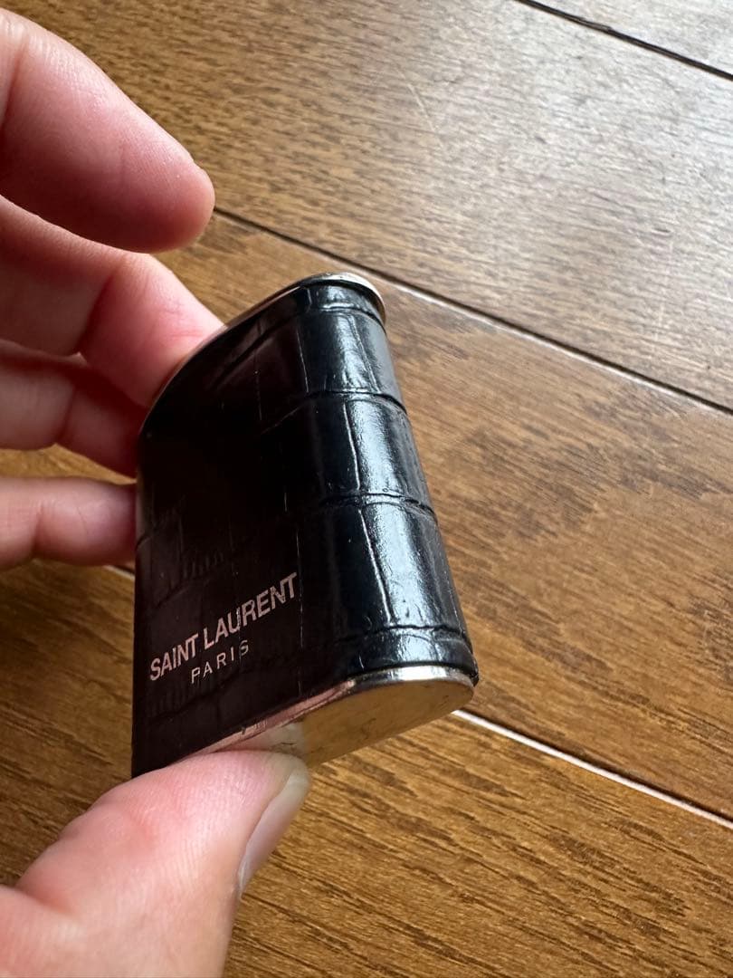 サンローラン 携帯 灰皿 ツボタパール アッシュトレイ