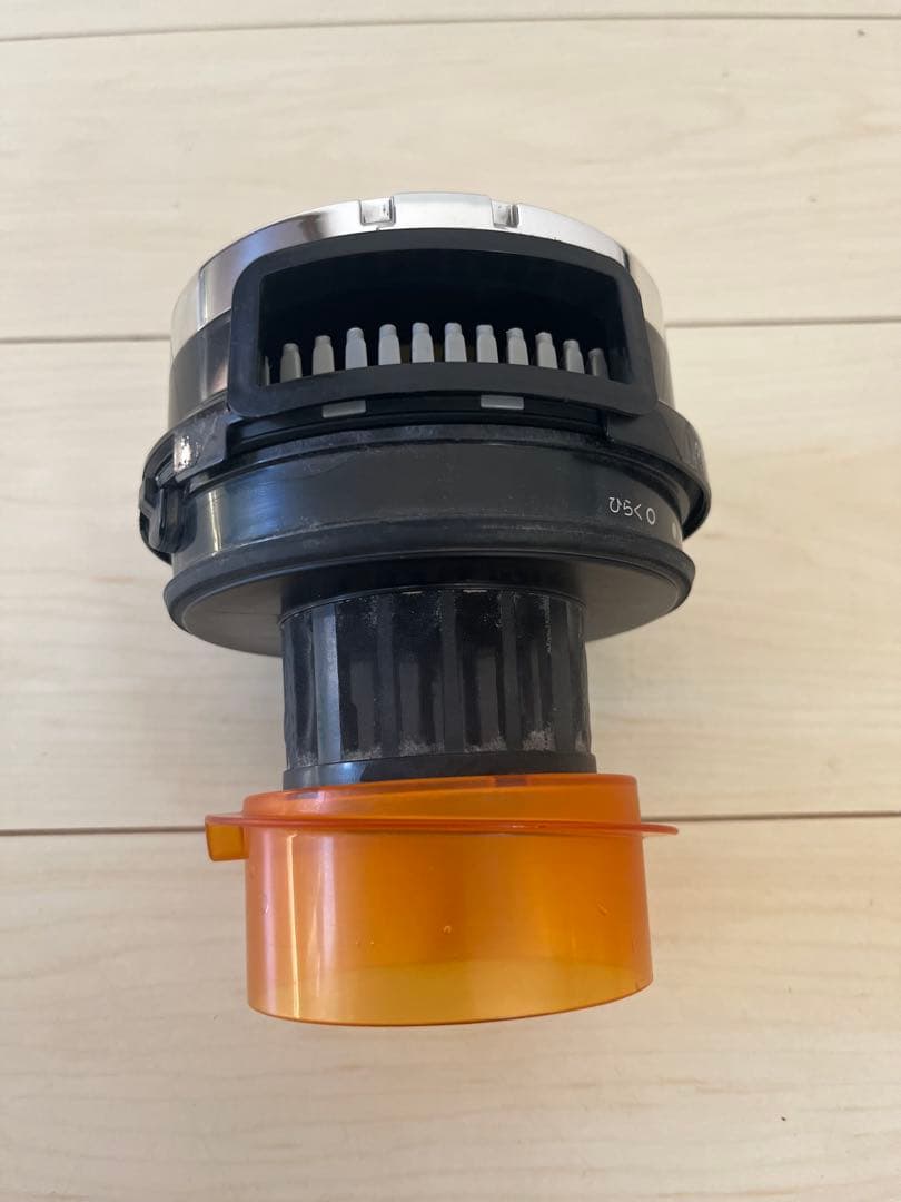 【スペア付き】東芝サイクロンクリーナー TORNEO mini VC-CF30