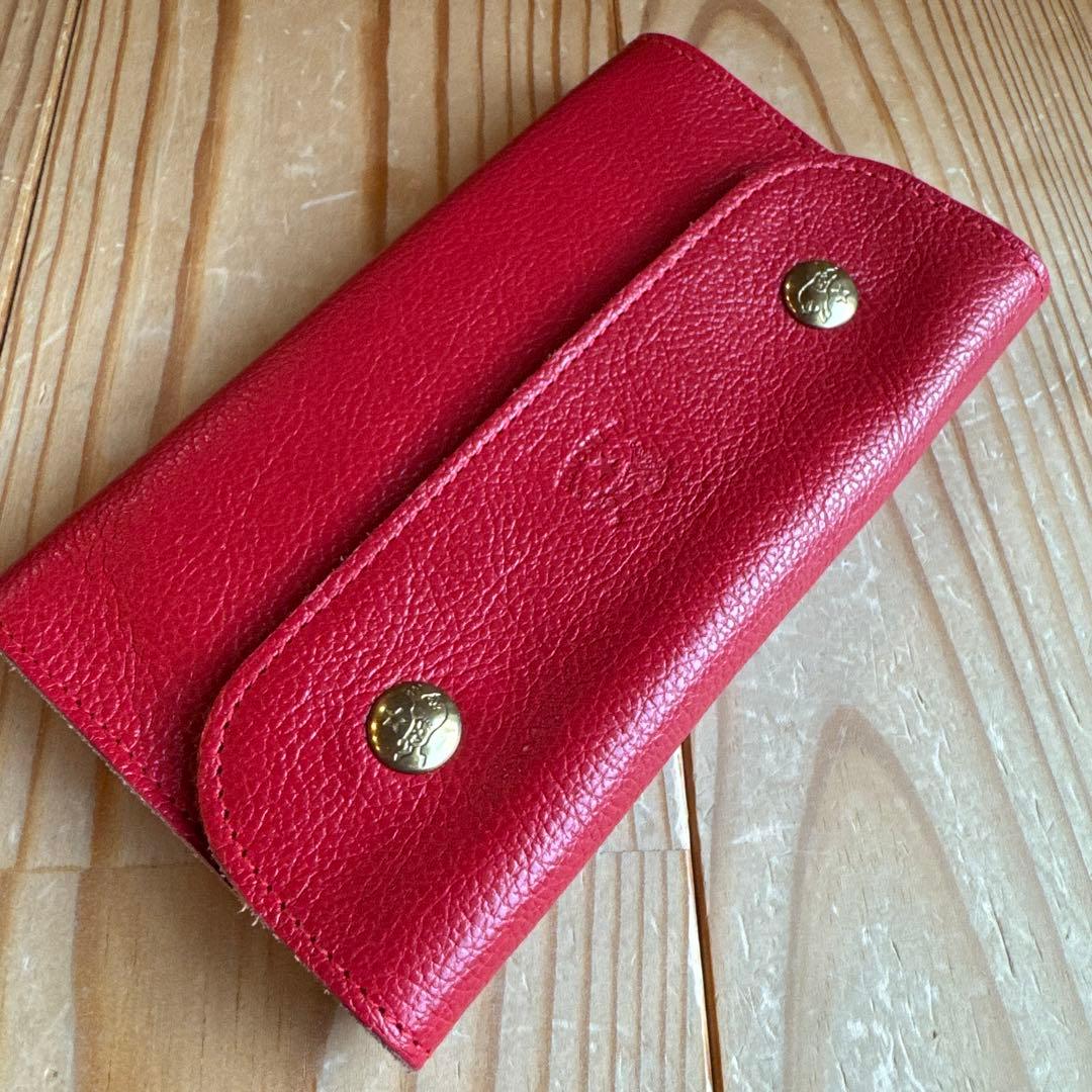【新品】IL BISONTE ミディアムウォレット レッド♡