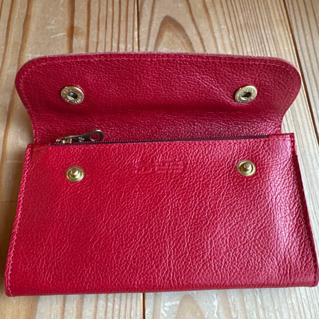 【新品】IL BISONTE ミディアムウォレット レッド♡