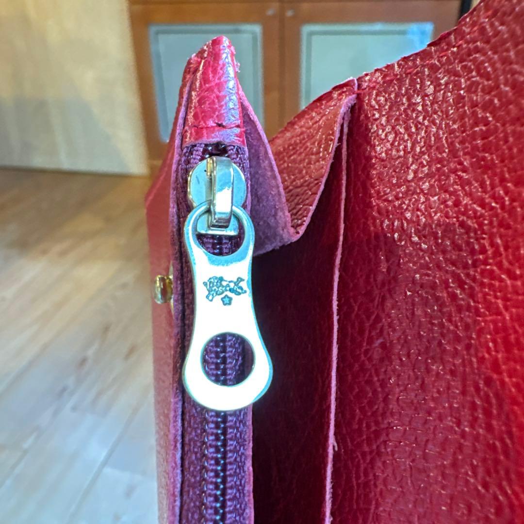 【新品】IL BISONTE ミディアムウォレット レッド♡