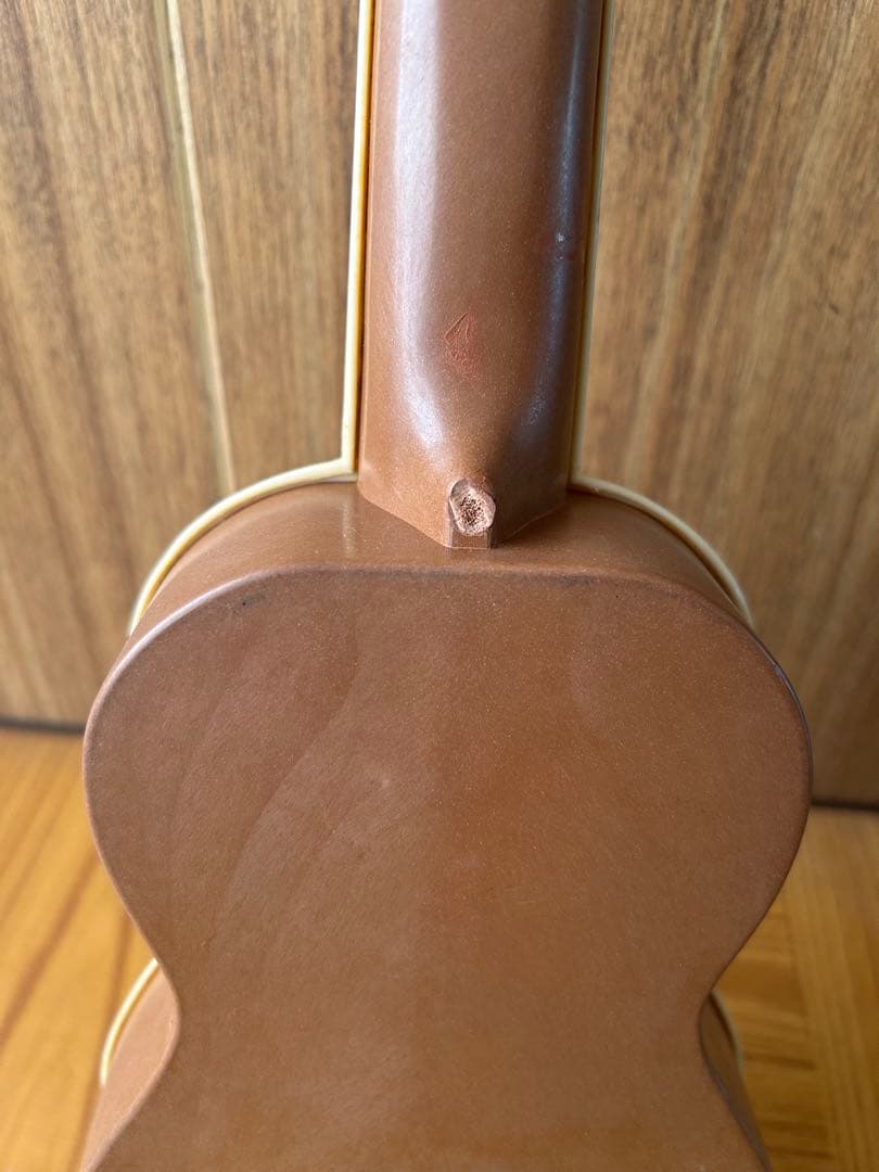 ウルトラマンタロウ ウクレレ