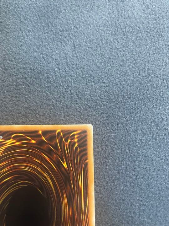 【極美品】ブラック・マジシャン・ガール　ファラオズシークレット