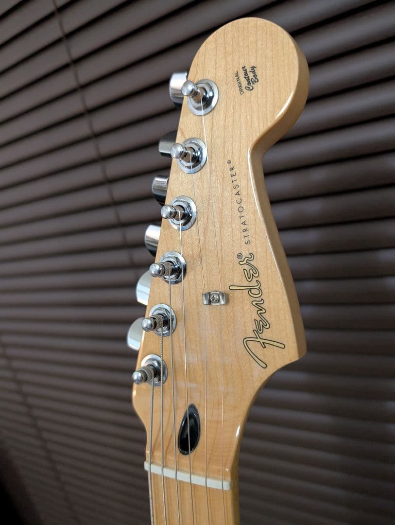 ギター Fender Player Stratocaster HSS Plus Top